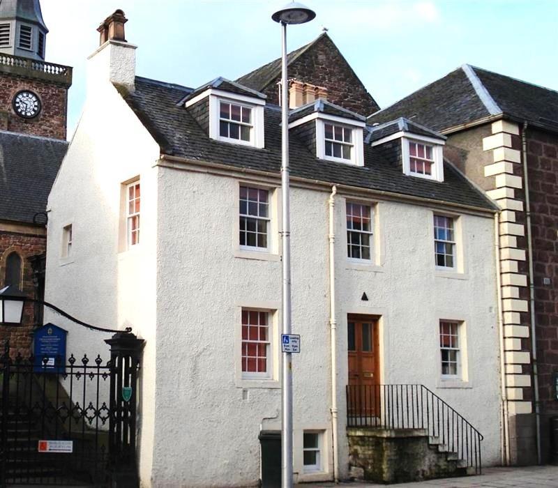 Jacobite'S Retreat, 17Th Century Cottage In The Heart Of Inverness Kültér fotó
